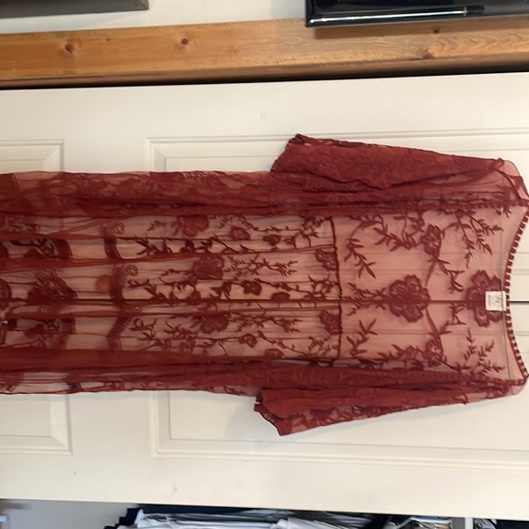 Lace shawl/pullover - Picture 3 of 3